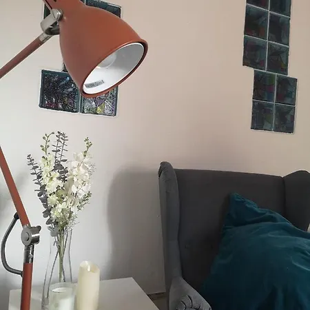 別荘 Les Escuries. Four Bedroom Near Montmorillon, Vienne 86. Cosy, Peaceful, Beautiful.