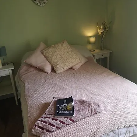 Holiday home Les Escuries. Four Bedroom Near Montmorillon, Vienne 86. Cosy, Peaceful, Beautiful. *