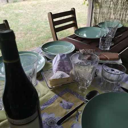 別荘 Les Escuries. Four Bedroom Near Montmorillon, Vienne 86. Cosy, Peaceful, Beautiful. *