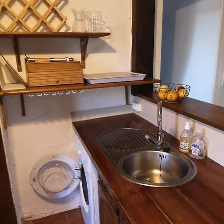 Holiday home Les Escuries. Four Bedroom Near Montmorillon, Vienne 86. Cosy, Peaceful, Beautiful. Plaisance (Vienne)