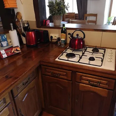 Holiday home Les Escuries. Four Bedroom Near Montmorillon, Vienne 86. Cosy, Peaceful, Beautiful.